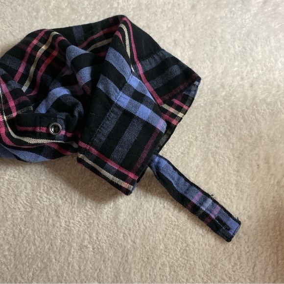 Betsey Johnson Intimates Women M Pajama Top Button Up Fun Plaid (Missing Button) - Picture 12 of 13